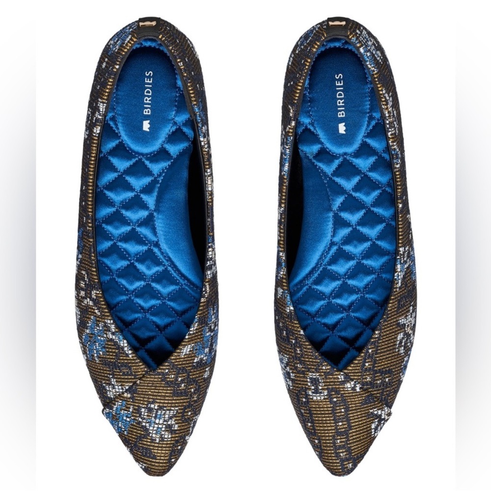 Birdies The Goldfinch Flat Shoes Blue Floral Needlepoint Pointed Toe 8.5